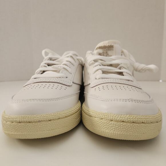 Reebok Women's Club C 85 Sneaker, Chalk/Weathered White/Moon, Size 8.5 - Picture 3 of 10